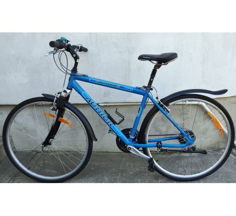 Zachovalý cestný trekingový bicykel AUTHOR STRATOS, 18” ALUMINIUM rám, 28