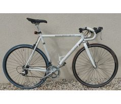 Športový cestný bicykel MATRIX 23" rám 2x8 prevodov SHIMANO váha len 11kg